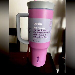 Owala Fuchsia 40 oz stainless steel water bottle